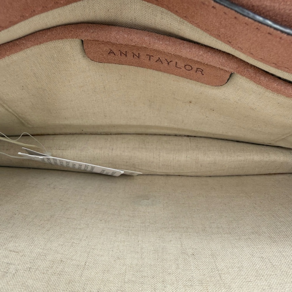 Ann Taylor Genuine Suede Snake Print Convertible Clutch Gold Chain - NWT - Picture 11 of 14